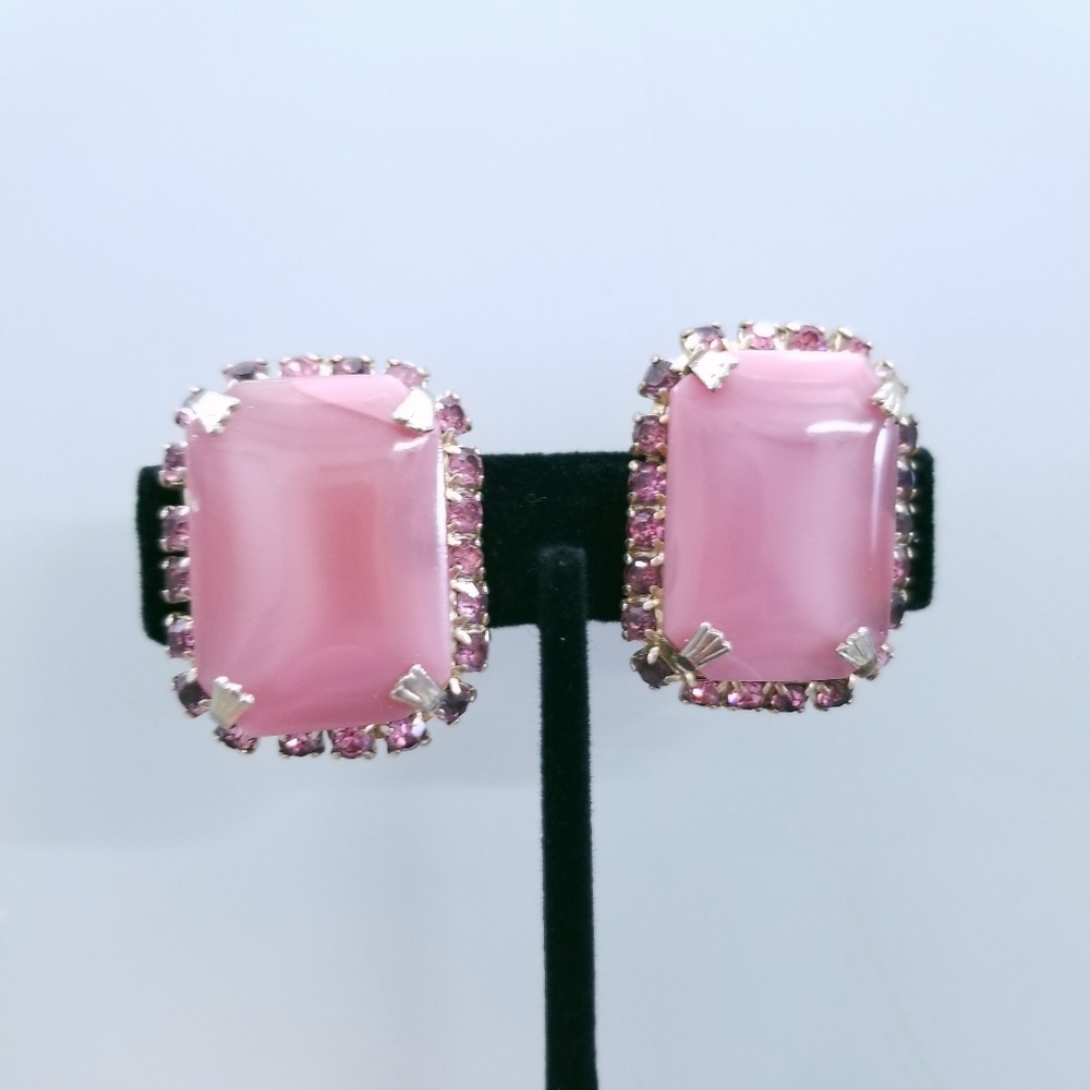 🕰 VINTAGE 1960s Pink Rhinestone Earrings
